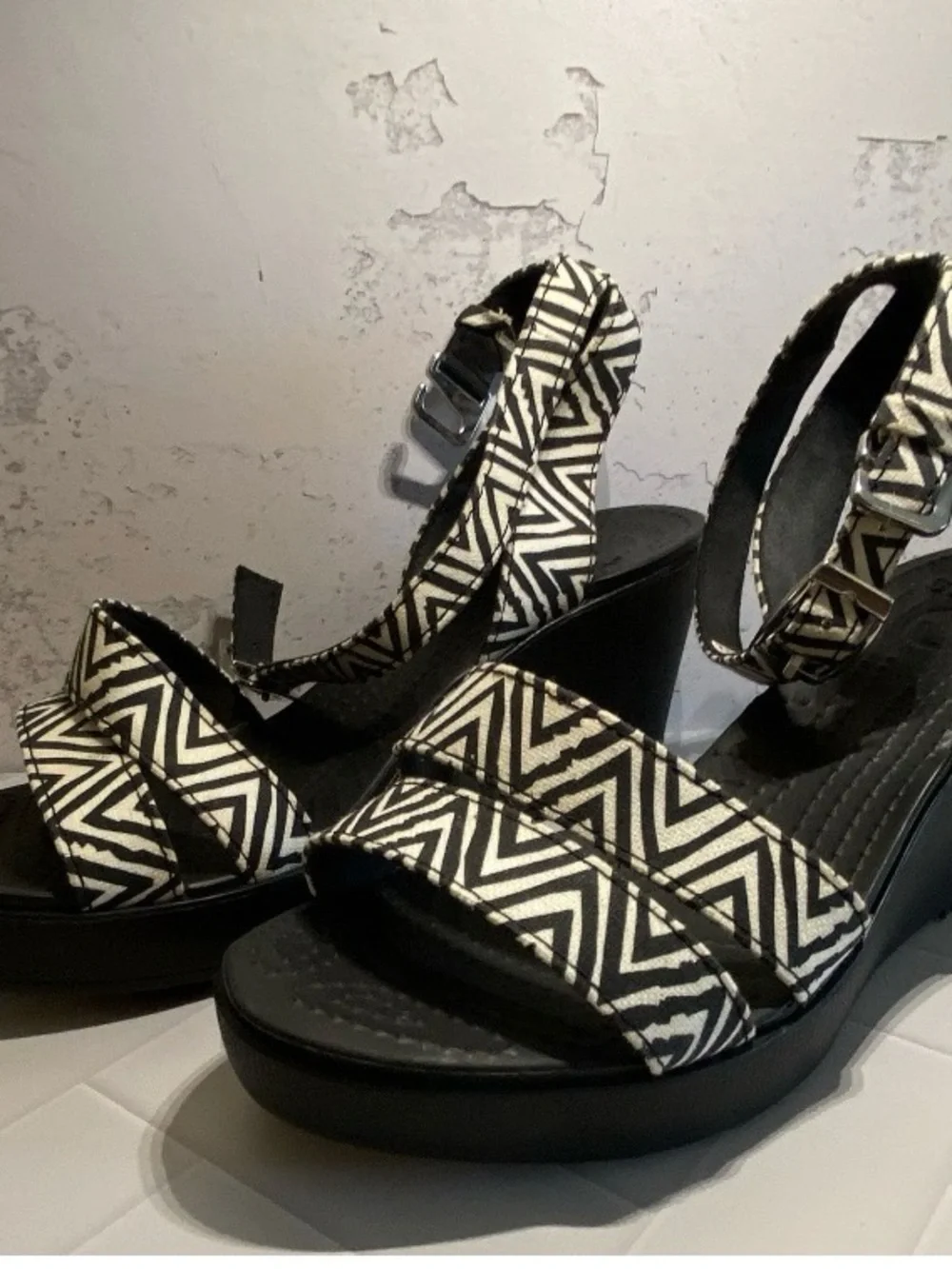 CROCS Black and White Geometric Wedge Sandals